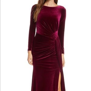 Vince Camuto Long Sleeved Velvet Gown